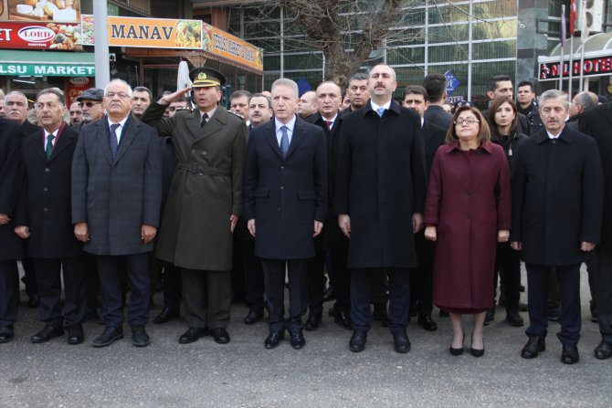 "Geleceğe emin adımlarla yürüyeceğiz"