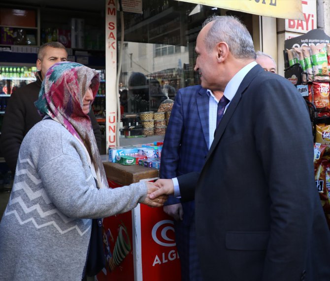 Bakan Turhan, 1. Artvin Kitap Fuarı'nı açtı