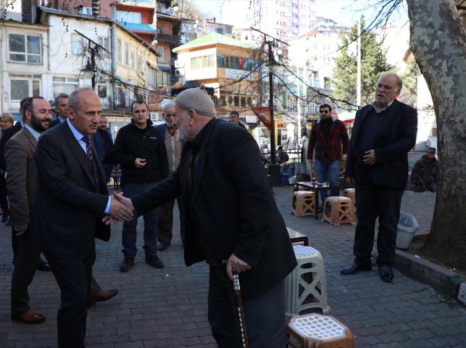 Bakan Turhan, 1. Artvin Kitap Fuarı'nı açtı