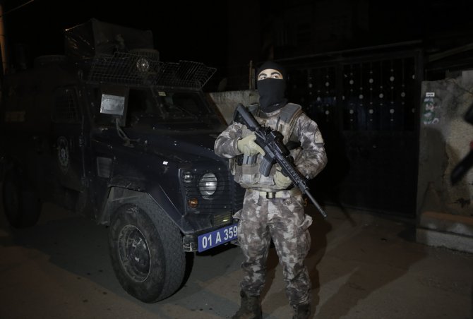 GÜNCELLEME - Adana'da terör örgütü PKK'ya şafak baskını