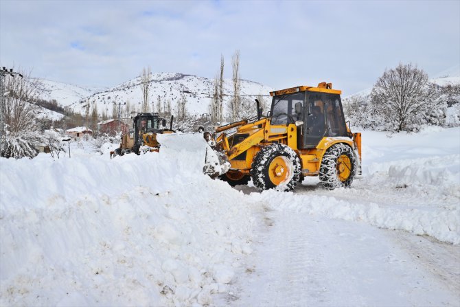 Elazığ'da 73 köyle ulaşım sağlanamıyor