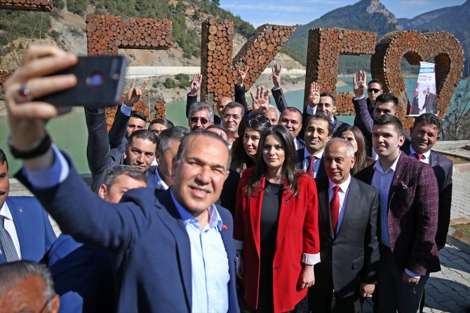 "Terör örgütlerine verecek bir santimetrekare toprağımız yok"