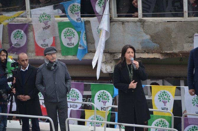 HDP Eş Genel Başkanı Buldan Hakkari'de