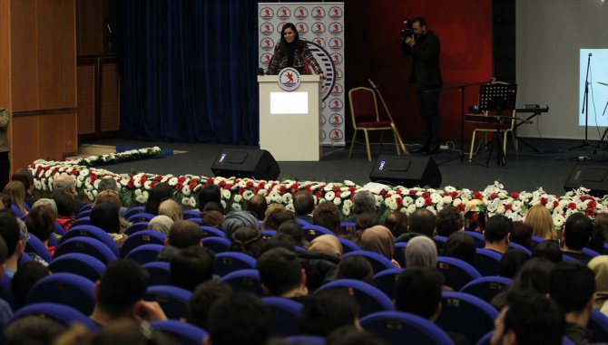 "Kadını nesne pozisyonundan özne pozisyonuna taşımaya gayret ediyoruz"