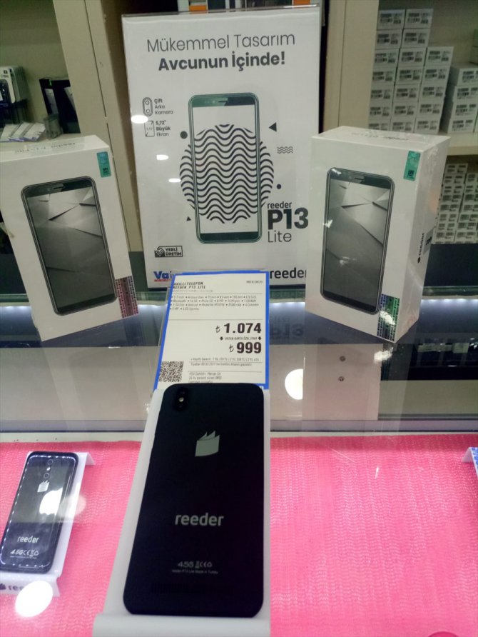 Reeder, ilk akıllı cep telefonu "P13 Lite"ı piyasaya sundu