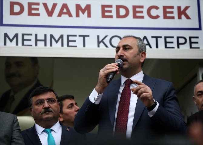 "Çukur kazan terör örgütlerini o çukura gömmeye devam edeceğiz"