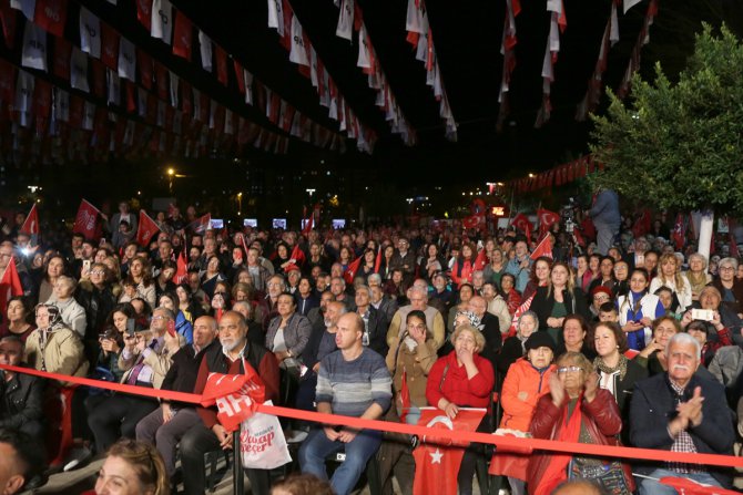 "Bu bir savaş değil, seçim"