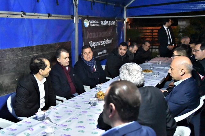 AK Parti Sözcüsü Ömer Çelik'ten Adana'da taziye ziyareti