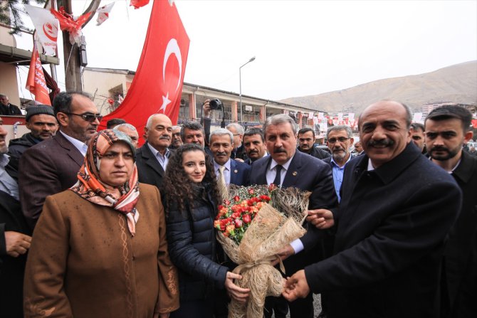 "Bizim anlayışımızda insana değer vermek var"