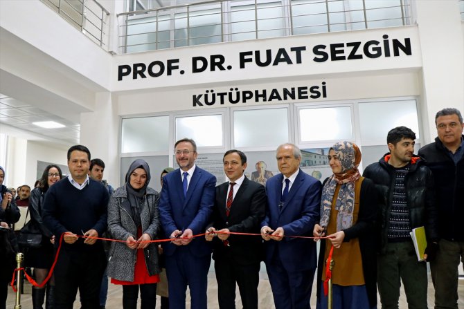 Kayseri'de "Prof. Dr. Fuat Sezgin" adına kütüphane açıldı