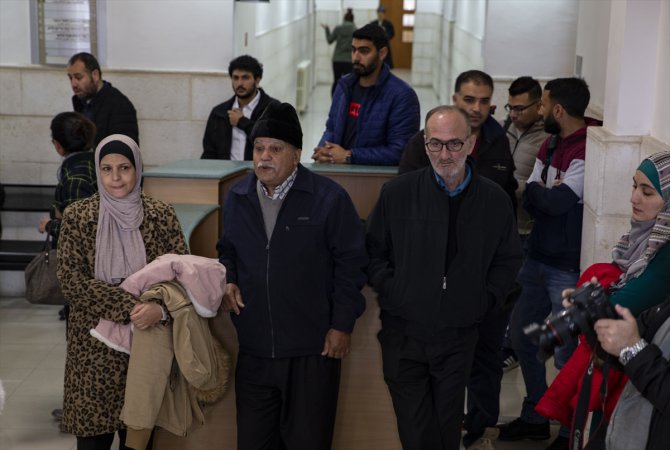 İsrail'in sınır dışı etmeye çalıştığı AA foto muhabirinin duruşması yapıldı