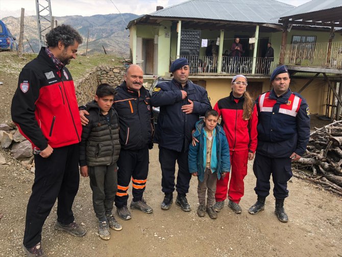 Adana'da kaybolan iki kardeş bulundu