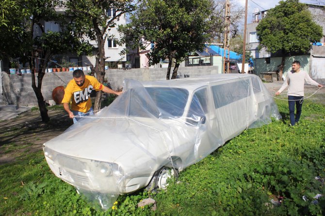 Düğünü için 1978 model otomobili limuzine dönüştürdü