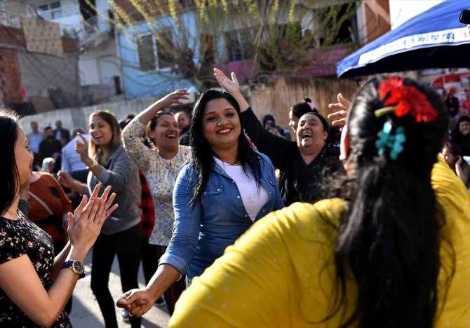 Mersin'de Dünya Romanlar Günü kutlandı