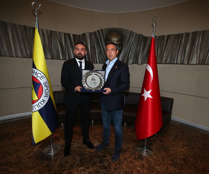 Altay Kulübü Başkanı Ekmekçioğlu'ndan Ali Koç'a ziyaret