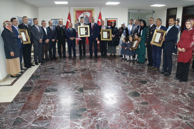 Samsun ve Giresun'da Devlet Övünç Madalyası ve Beratı Tevcih Töreni