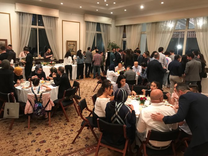 Türkiye’nin Pekin Büyükelçiliğinde iftar programı