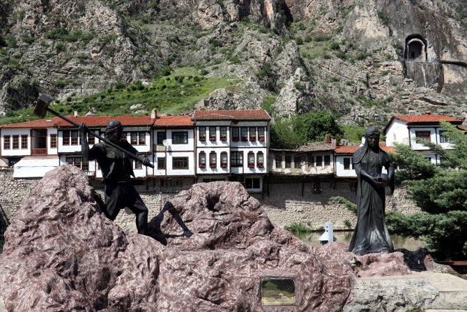 HUZUR VE BEREKET AYI RAMAZAN - "Nerede o eski ramazanlar diyenler Amasya'ya gelsin"