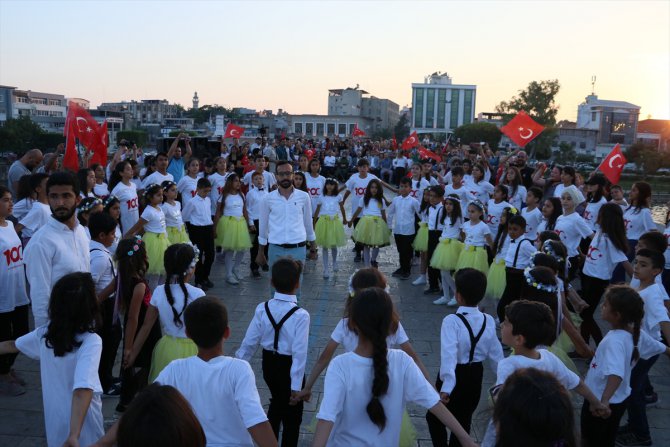 Atatürk'ün Samsun'a çıkışının 100. yılında atabarı oynadılar