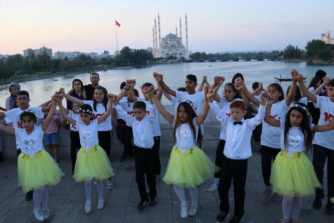 Atatürk'ün Samsun'a çıkışının 100. yılında atabarı oynadılar