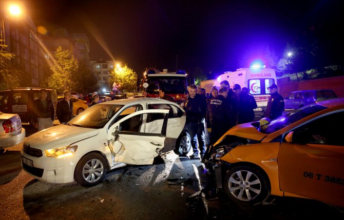 Başkentte trafik kazası: 2 yaralı