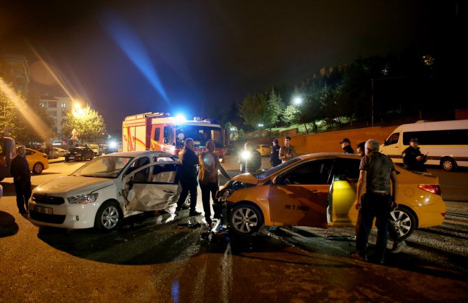 Başkentte trafik kazası: 2 yaralı