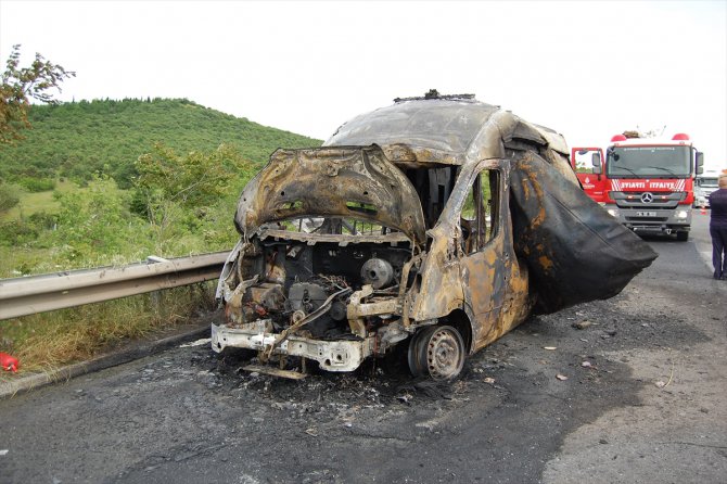 Yanan ambulanstaki 3 aylık bebek öldü