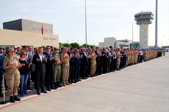 Elazığ'da şehit asker için tören