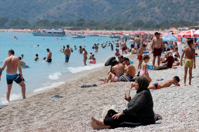 Güney Ege sahillerinde bayram yoğunluğu