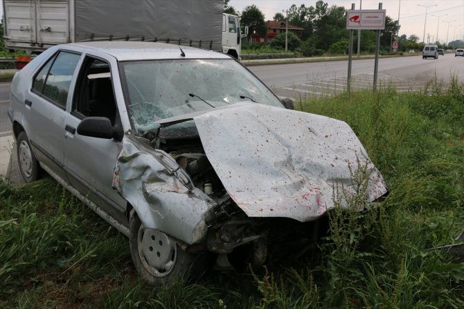 Samsun'da trafik kazası: 3 yaralı