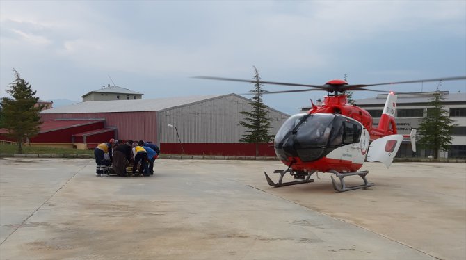 Ambulans helikopter kaymakam için havalandı