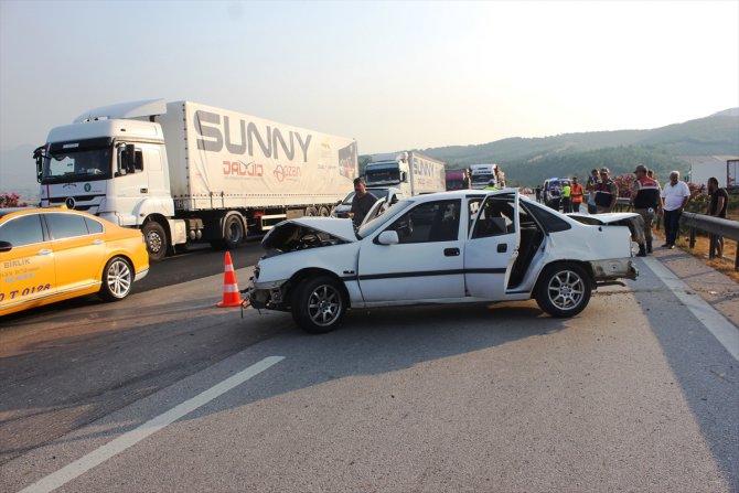 Osmaniye'de zincirleme trafik kazası: 2 ölü, 3 yaralı