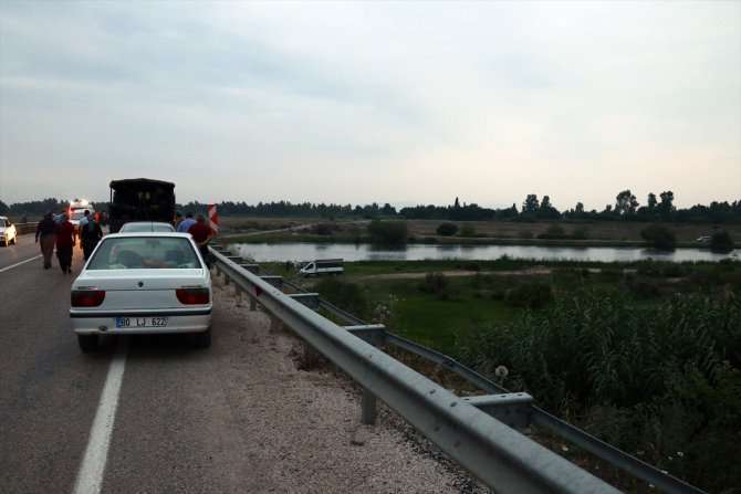 Balık tutmak için Ceyhan Nehri'ne giren genç kayboldu