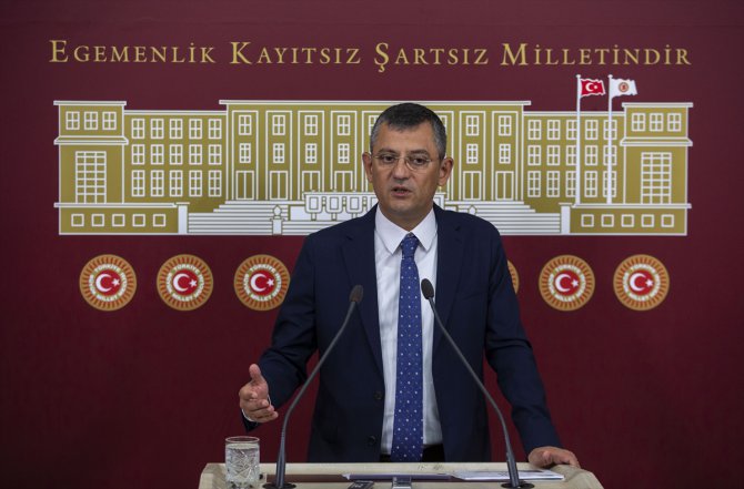 CHP'li Özel'den Meclise "Züğürt Ağa" benzetmesi