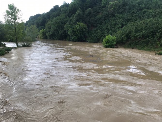 Düzce'deki sel ve heyelan