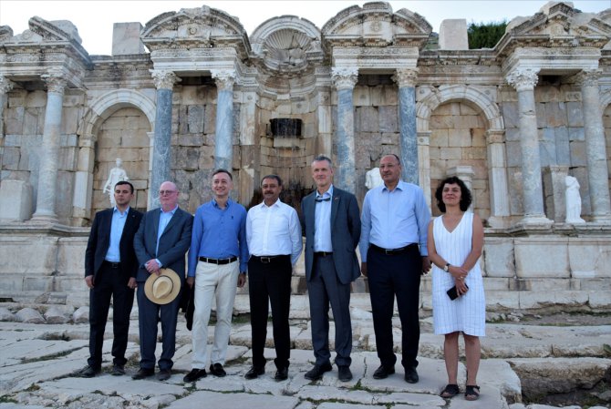 Büyükelçiler Sagalassos Antik Kenti'ni gezdi