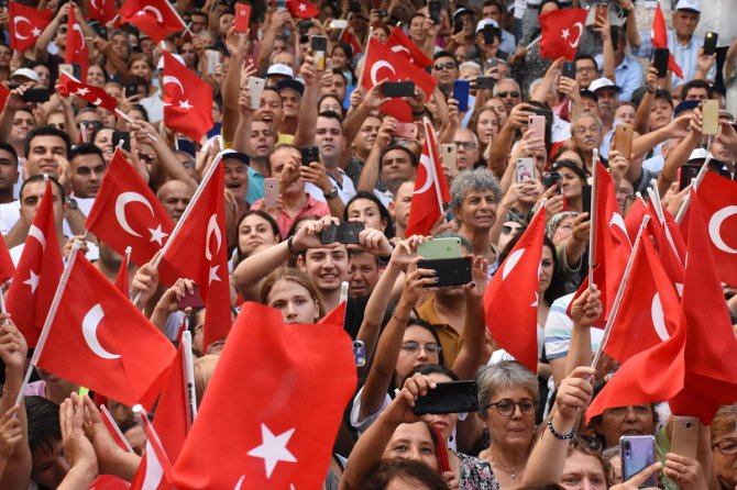 İmamoğlu'ndan "İstanbul seçiminin kazananı tüm Türkiye" açıklaması