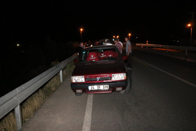 Başıboş eşek kazaya neden oldu: 8 yaralı