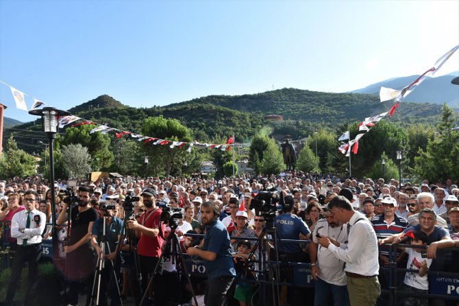 "Türkiye'nin her tarafında huzur olmasını istiyoruz"