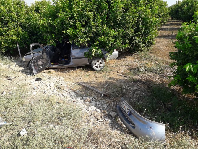 Adana'da iki otomobil çarpıştı: 1 ölü, 3 yaralı