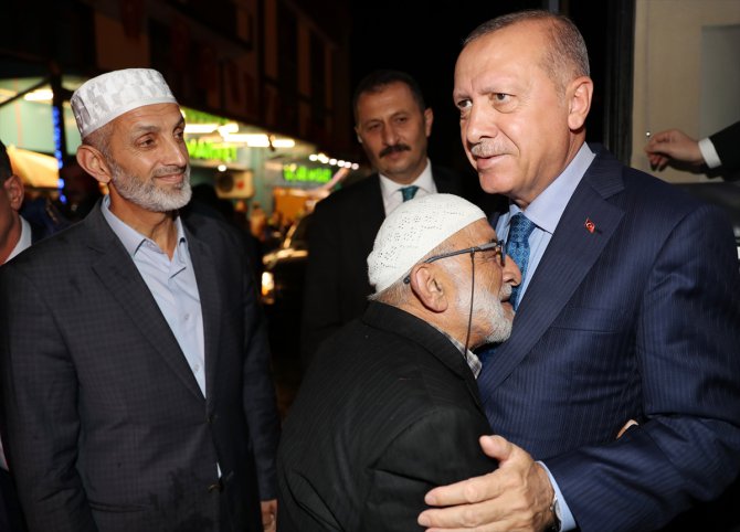 Cumhurbaşkanı Erdoğan Güneysu'da