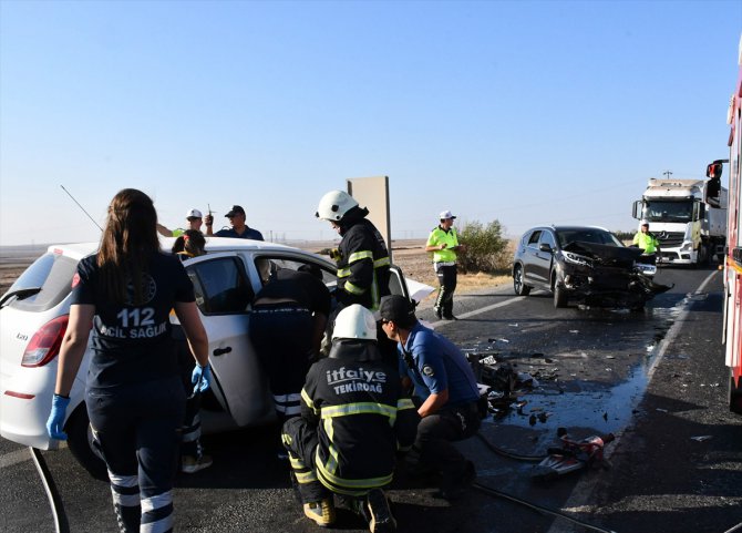 Tekirdağ'da otomobille cip çarpıştı: 1 ölü, 3 yaralı