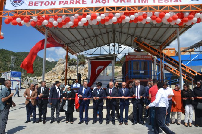 "Cumhurbaşkanımız toplumu kucaklamak için elini uzatıyor"