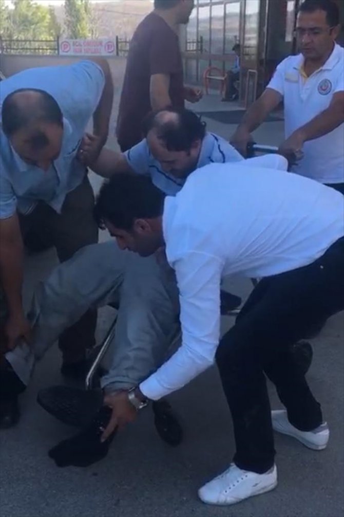 FETÖ'nün "mahrem abisi" polise zor anlar yaşattı