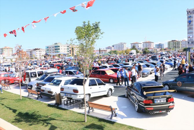 Modifiye araç tutkunları Samsun'da buluştu