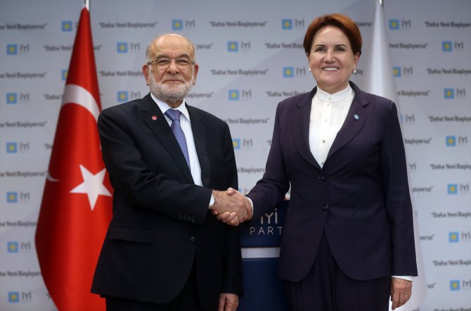 Karamollaoğlu'ndan Akşener'e ziyaret