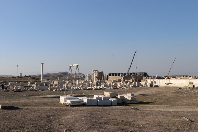 Laodikya'da "antik dönemin pinokyosu" bulundu