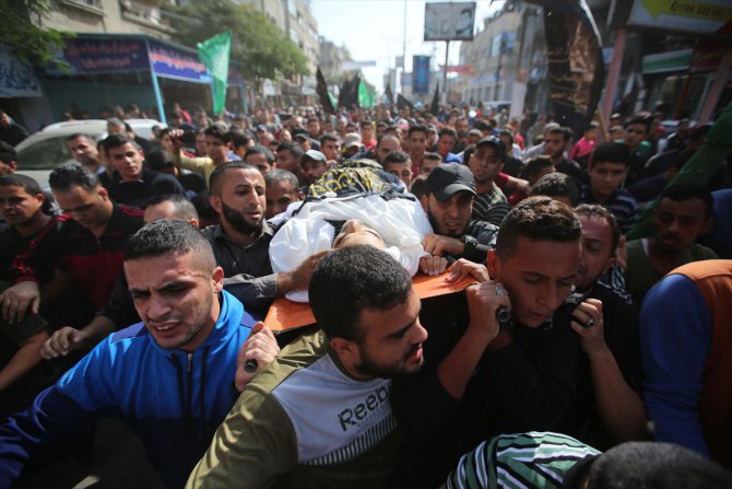 GÜNCELLEME 2 - İsrail'in Gazze'ye hava saldırılarında 16 kişi hayatını kaybetti