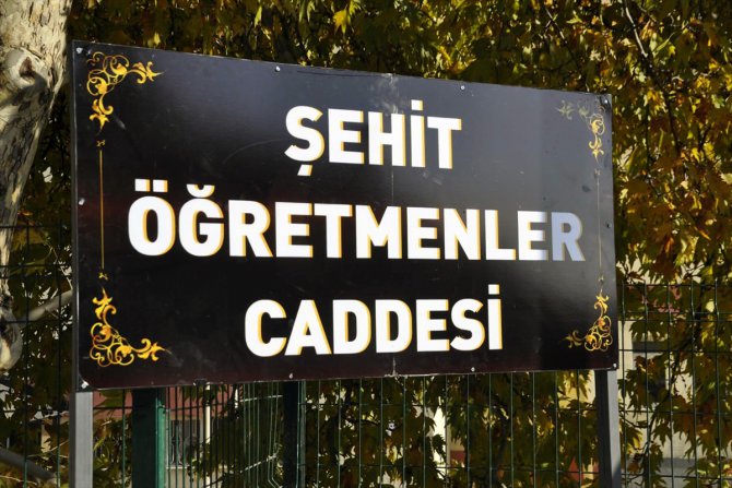 Şehit 6 öğretmenin anısı Tunceli'deki caddede yaşatılacak