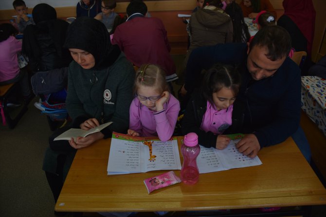 Ordu'da 600 veli çocuklarıyla aynı sırada kitap okudu